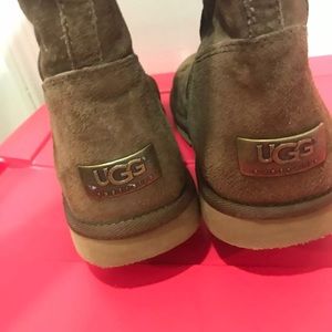 Cargo ugg boots Size 7! IN GREAT CONDITION